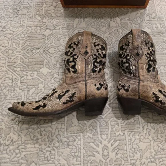 Corral Bootie - 9.5 - Picture 11 of 16